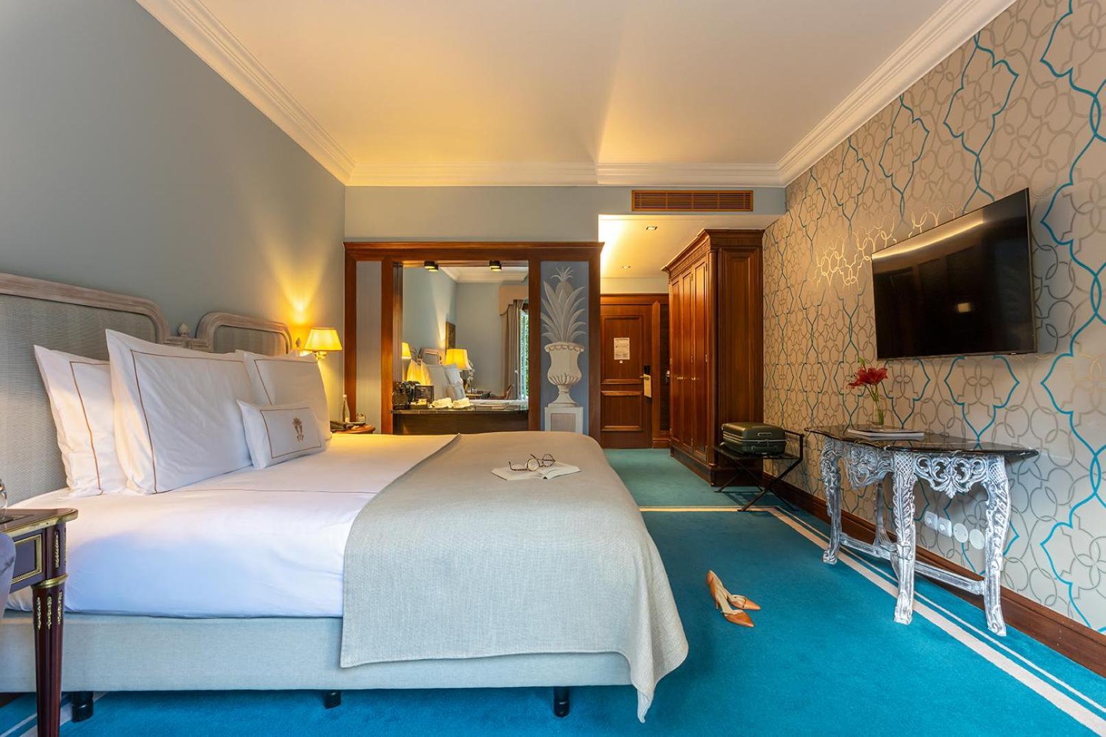 เปสตานา พาเลซ ลิสบัว - โฮเต็ล แอนด์ เนชันแนล โมนิวเมนต์ Hotel ลิสบอน ภายนอก รูปภาพ A room at the hotel